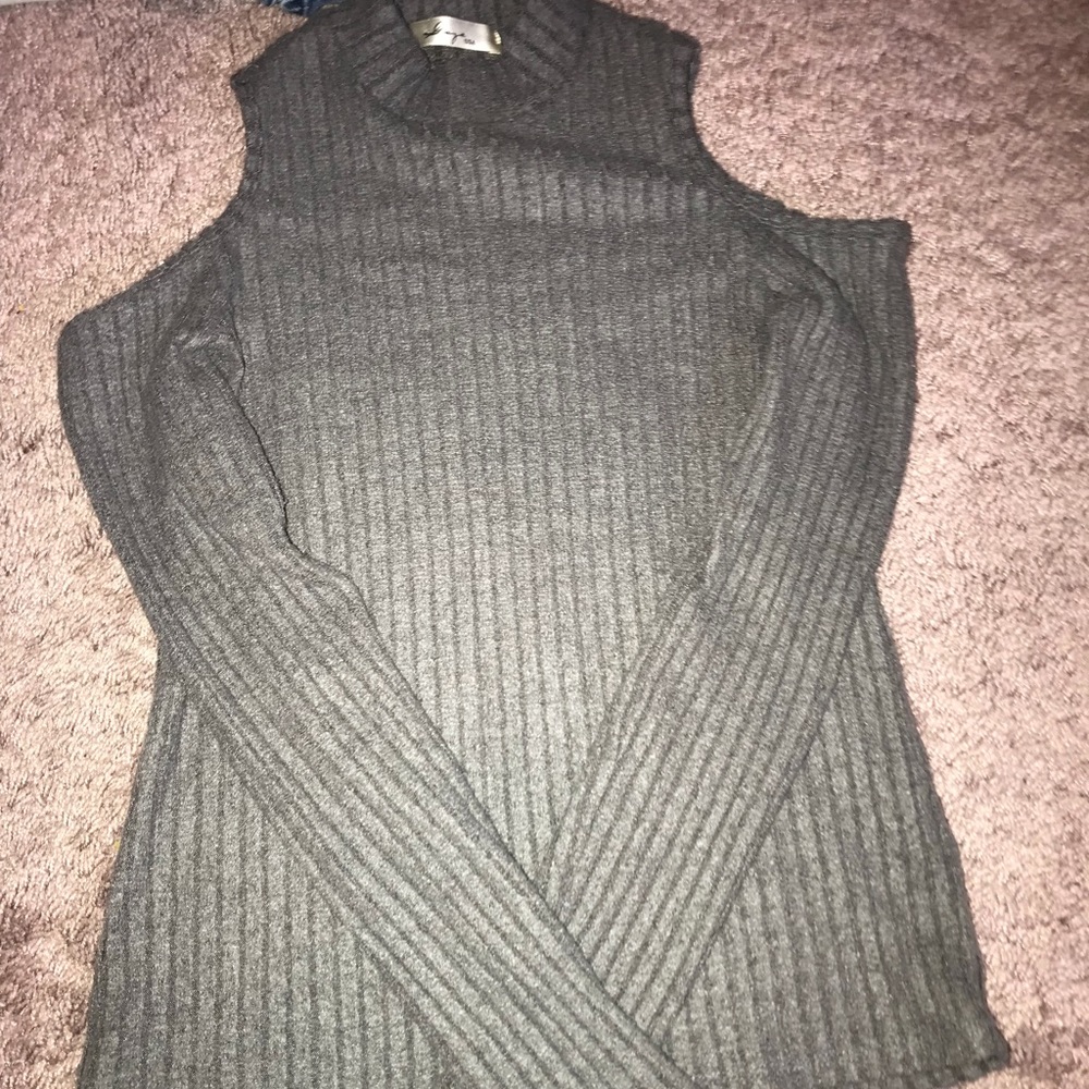 Long sleeve